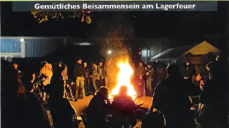 Gem&uuml;tliches Beisammensein am Lagerfeuer